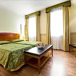 Hotel Vivit ***s