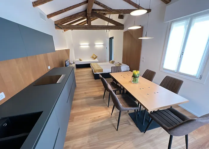 Vivit ***s מלון 3*